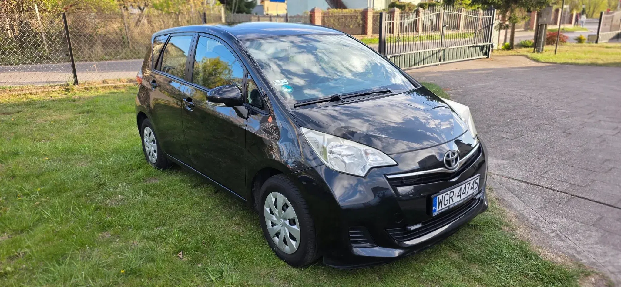 Toyota Verso-S 1.33 VVT-i Life 2011
