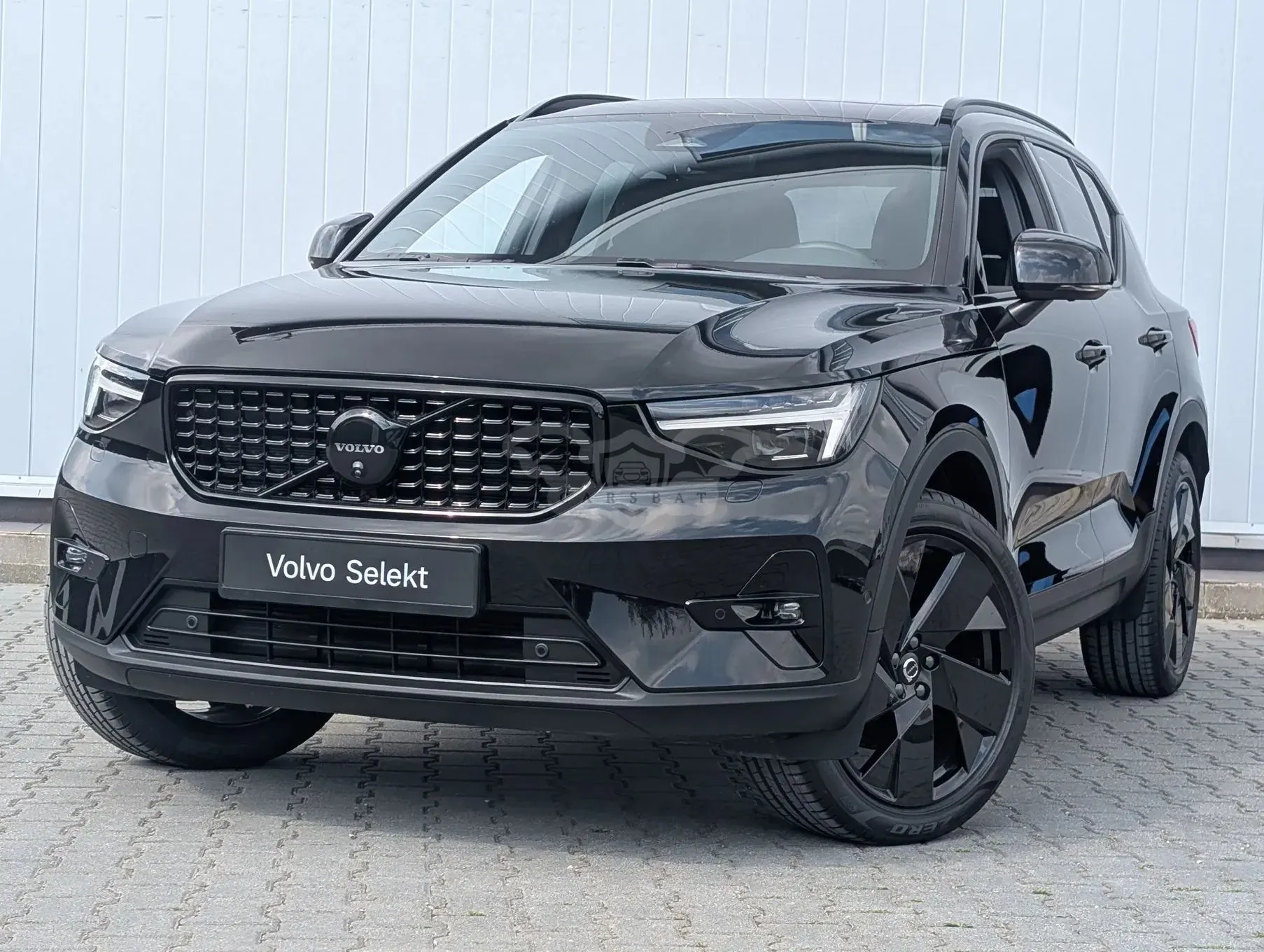 Volvo XC40 B4 B AWD DKG Ultimate Dark 2025