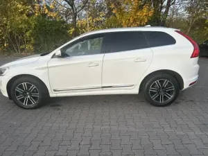 Volvo XC60 I D4 AWD Summum 2017