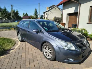 Toyota Avensis III 2.0 D-4D Sol plus+NAVI 2009