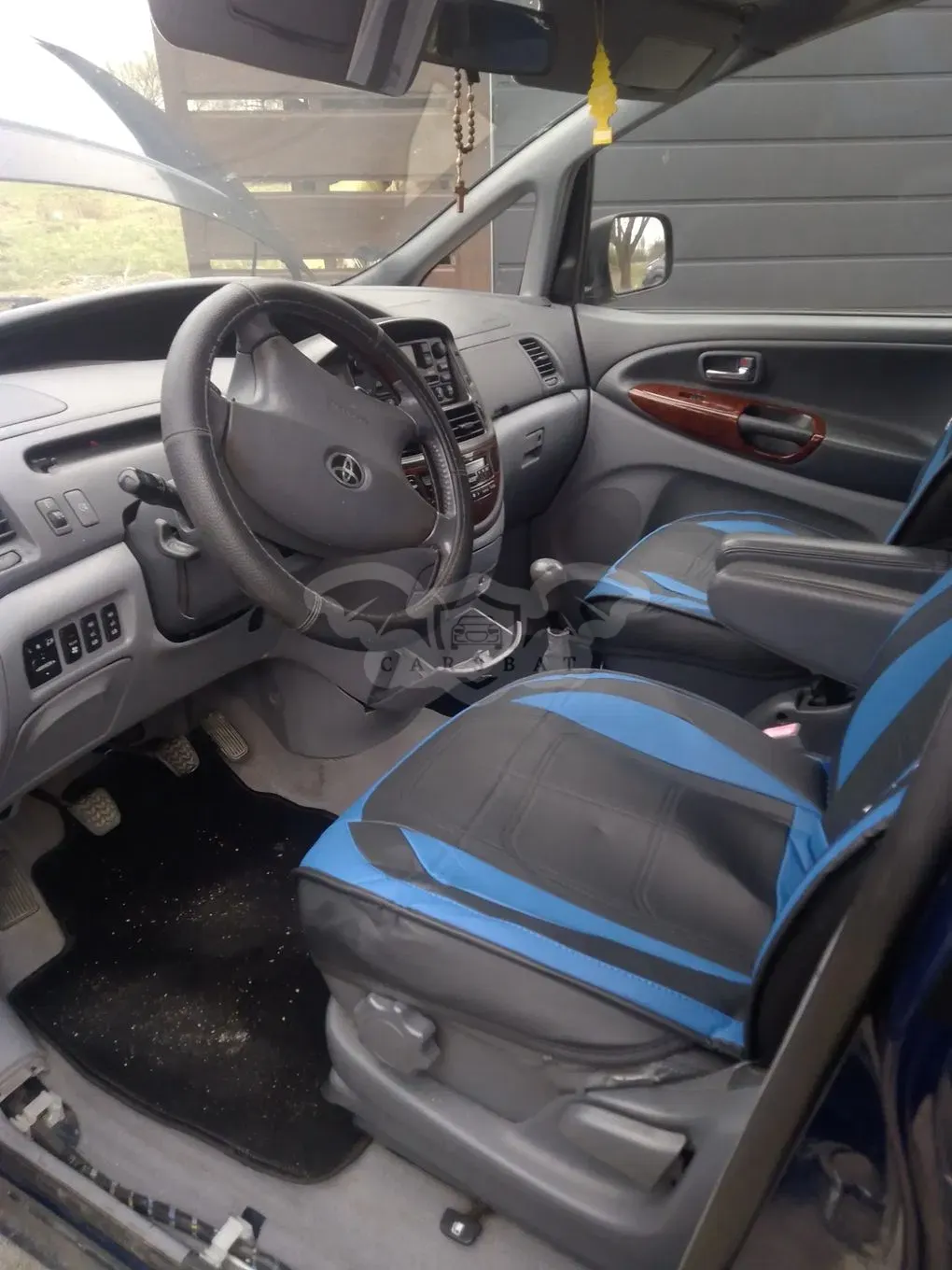 Toyota Previa D-4D Luna 2003