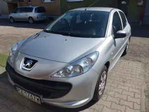 Peugeot 206 1.1 Presence 2010