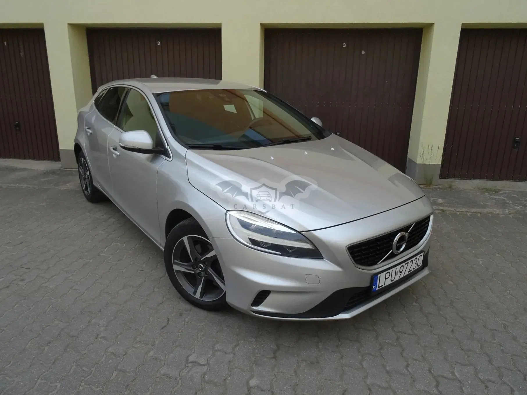 Volvo V40 II D2 RDesign 2018