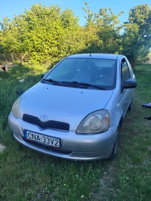 Toyota Yaris I 1.0 Base 2000