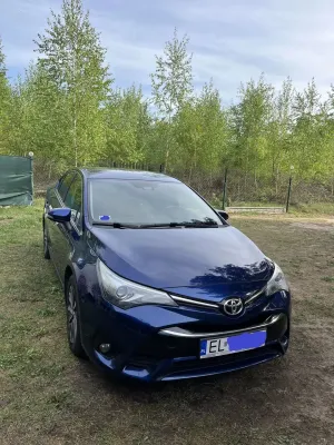 Toyota Avensis III 1.8 Premium 2016
