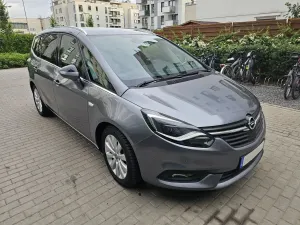 Opel Zafira C 2018