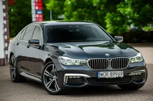 BMW 7 Series G11/12 730d xDrive 2016