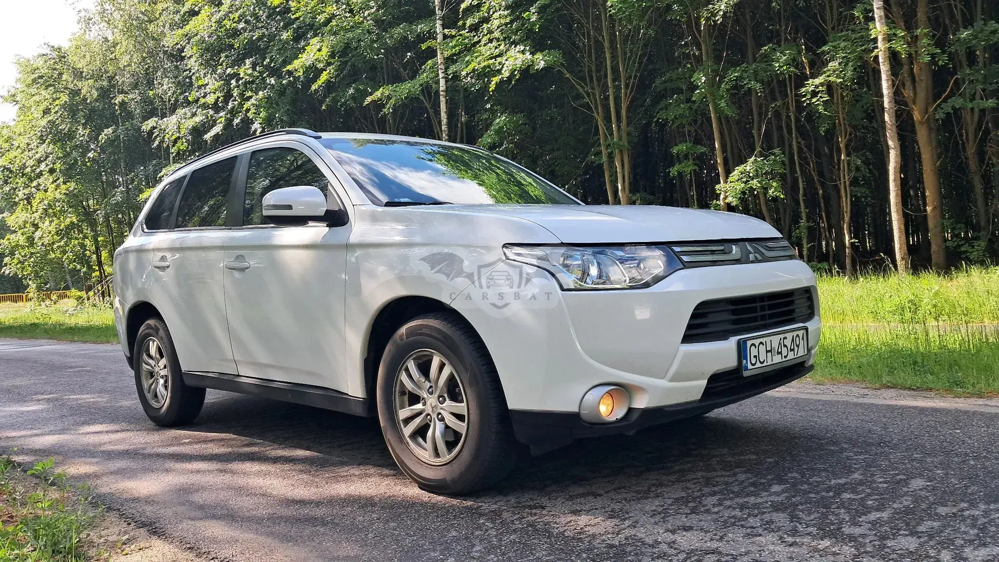 Mitsubishi Outlander III 2.2 DID Intense + 4WD 2014
