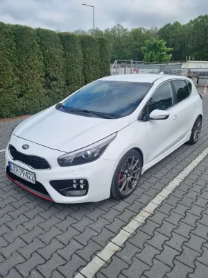Kia Ceed II 1.6 T-GDI GT-Track 2017