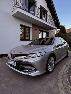 Toyota Camry 2.5 Hybrid Executive CVT 2021