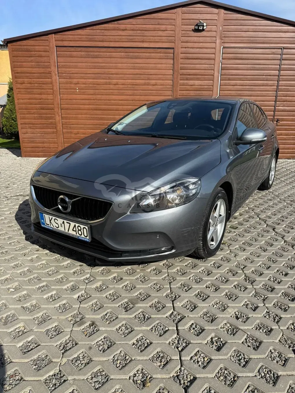 Volvo V40 II T3 Drive-E Momentum 2016