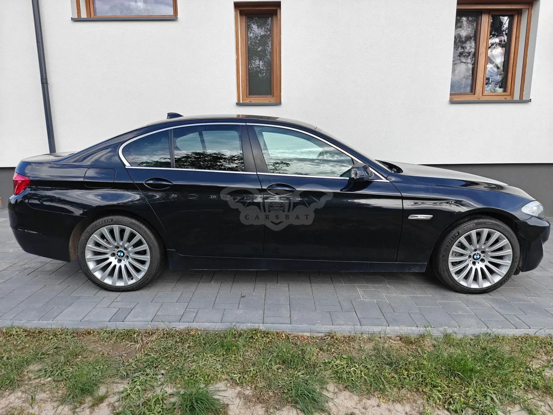 BMW 5 Series F10/F11 520d xDrive 2012