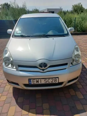Toyota Corolla Verso 2.2 D-4D X + NAVI 7os 2006