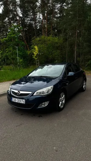 Opel Astra J 1.6 Style 2010