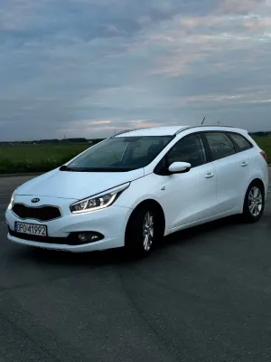 Kia Ceed II 1.6 CRDi M 2012