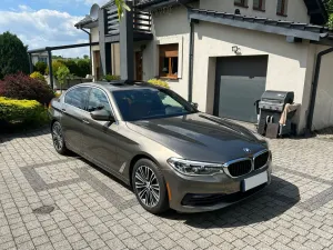 BMW 5 Series G30/G31 540i xDrive Luxury Line sport 2017