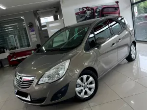 Opel Meriva II 2011