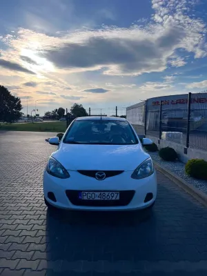 Mazda 2 II 1.3 Independence 2008