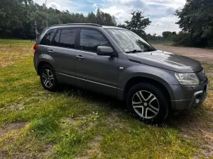 Suzuki Grand Vitara II 2.0 De luxe 2006