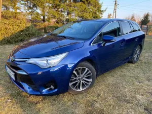 Toyota Avensis III 1.8 Premium 2017
