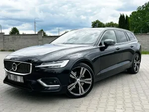 Volvo V60 II B4 B Geartronic Inscription 2021
