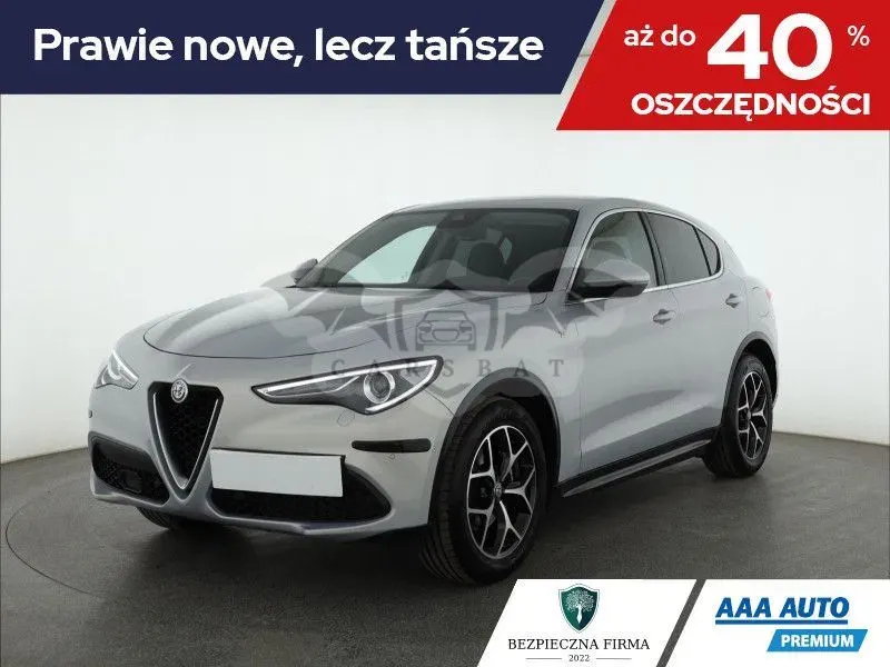 Alfa Romeo Stelvio 2021