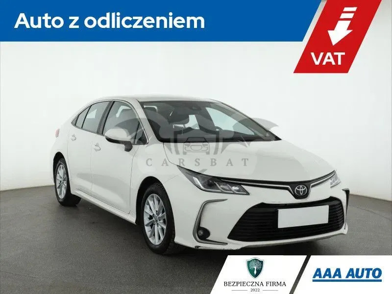 Toyota Corolla Seria E16 2022