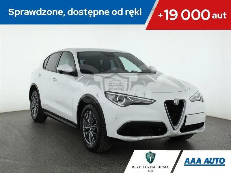 Alfa Romeo Stelvio 2017