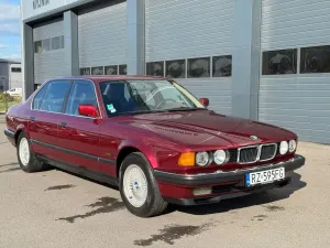 BMW 7 Series E32 750iL 1990