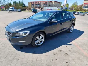 Volvo V60 I D4 Drive-E Momentum 2014