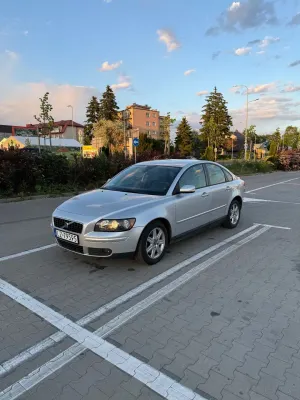 Volvo S40 II 2.0D 2005