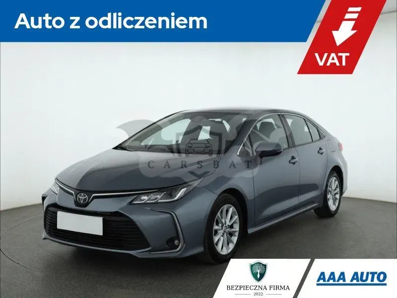 Toyota Corolla Seria E16 2022