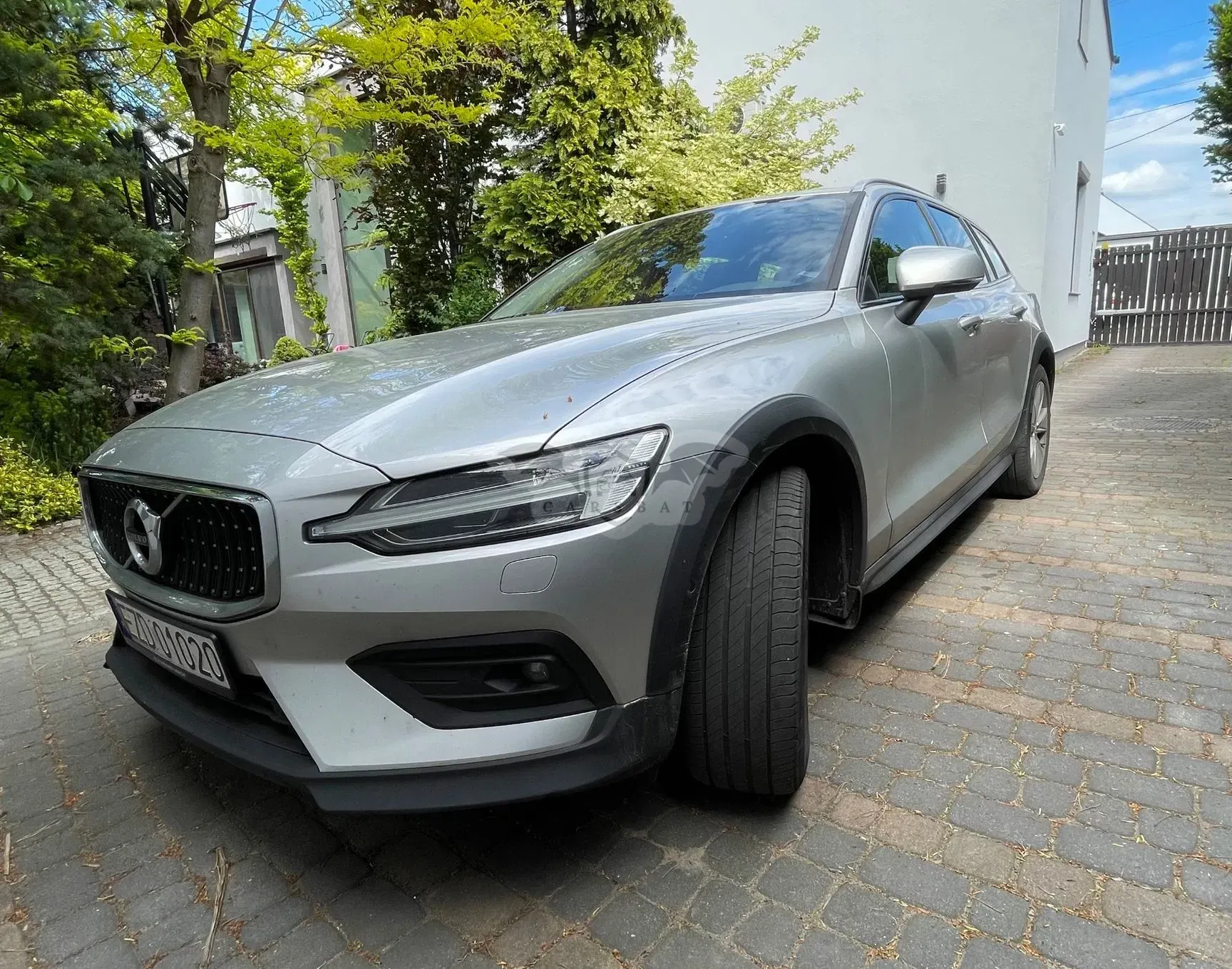 Volvo V60 2021