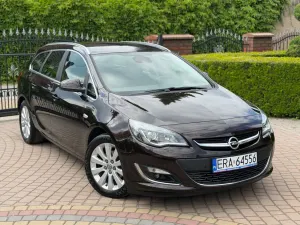 Opel Astra J 1.7 CDTI Cosmo 2014