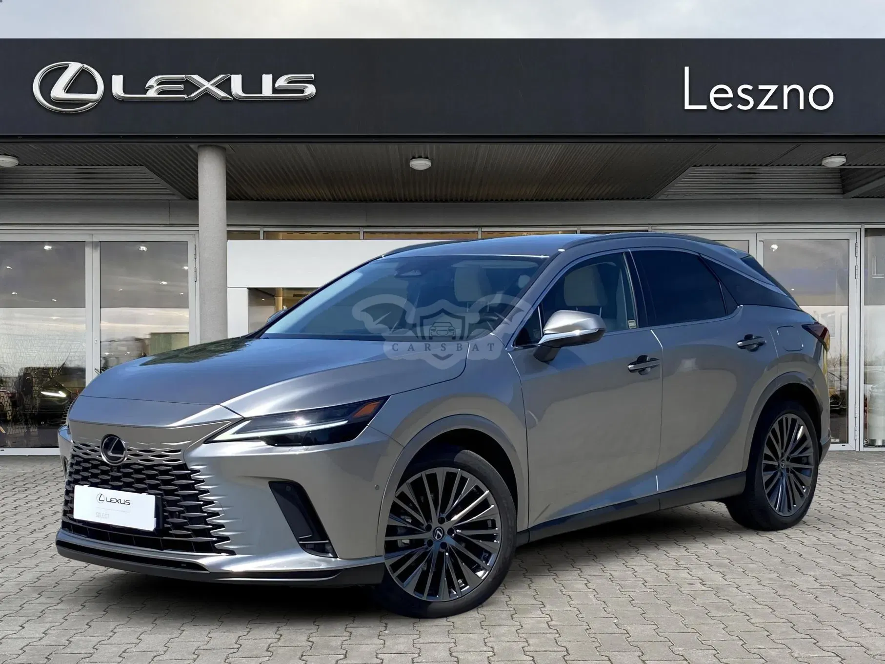 Lexus RX IV 450h+ Omotenashi 2025
