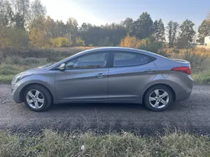 Hyundai Elantra V 1.6 Style 2012