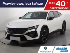 Peugeot 408 2022
