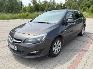 Opel Astra J 1.4 T Sport 2015