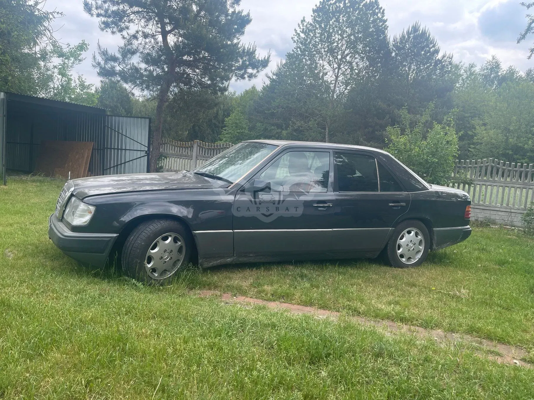 Mercedes-Benz E 1992