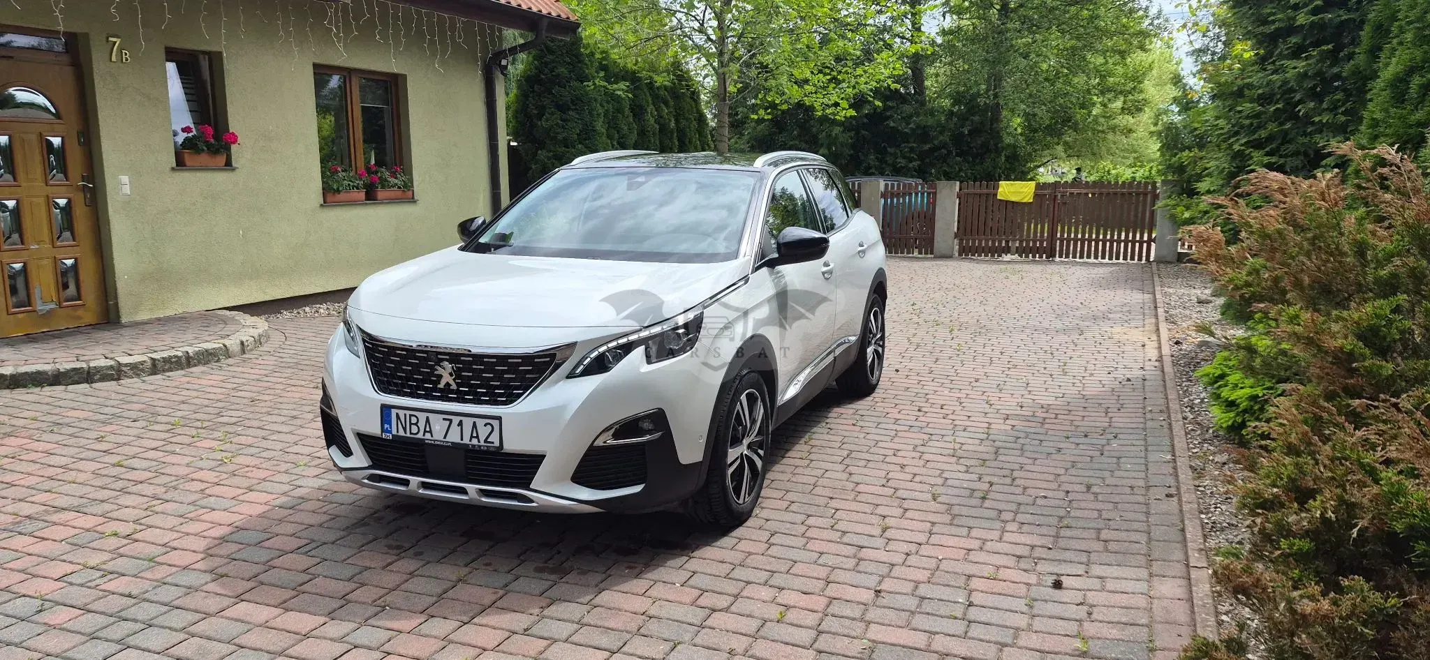 Peugeot 3008 II 1.2 PureTech GPF Allure S&S 2020