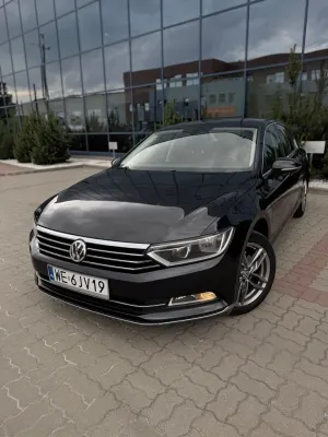 Volkswagen Passat B8 1.6 TDI BMT Comfortline 2015