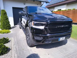 Dodge RAM 5.7 4x4 2019