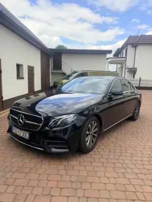 Mercedes-Benz E W213 200 d 9G-TRONIC Avantgarde 2017