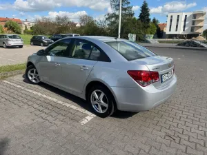 Chevrolet Cruze 1.6 LS 2010
