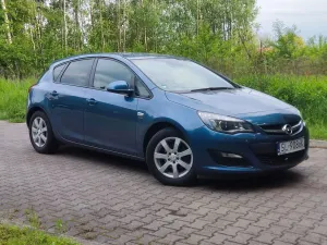 Opel Astra J 1.4 Turbo 2013