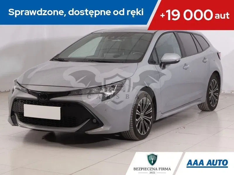 Toyota Corolla Seria E16 2021