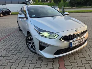 Kia Ceed III 1.6 CRDi mHEV M DCT 2021