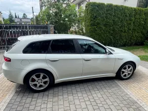 Alfa Romeo 159 2.4 JTDM 20V DPF Q-Tronic ti 2010