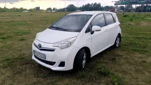 Toyota Verso-S 1.33 Terra 2011