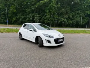 Peugeot 308 T7 1.6 THP GTi 2011
